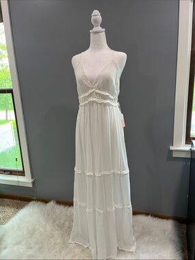 Bohemian White Maxi Dress with Tiered Ruffles